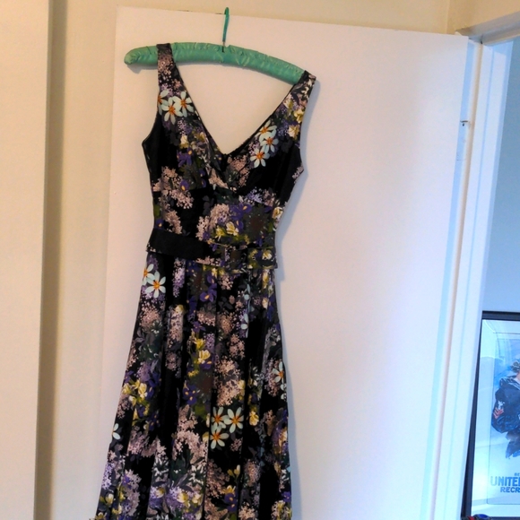 Vintage looking fifties style sundress - Picture 2 of 4